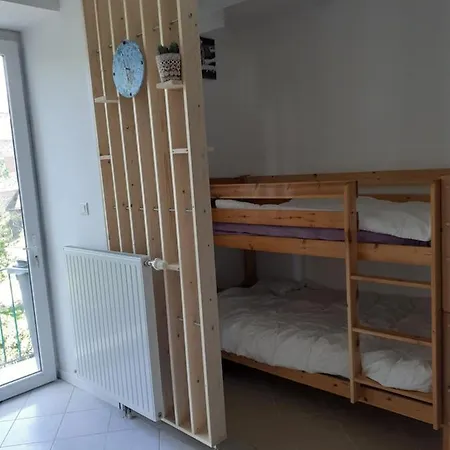 En Plein Centre - 2 A 4 Personnes Daire