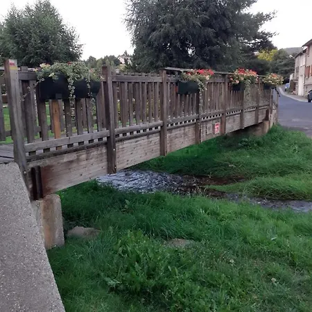 En Plein Centre - 2 A 4 Personnes Апартаменты Tence